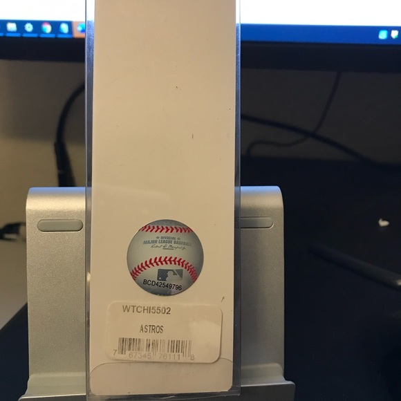 HOUSTON ASTROS Men’s wrist watch NEW - Picture 2 of 3